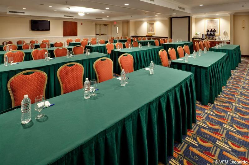 Holiday Inn Express Easton By Ihg Esterno foto
