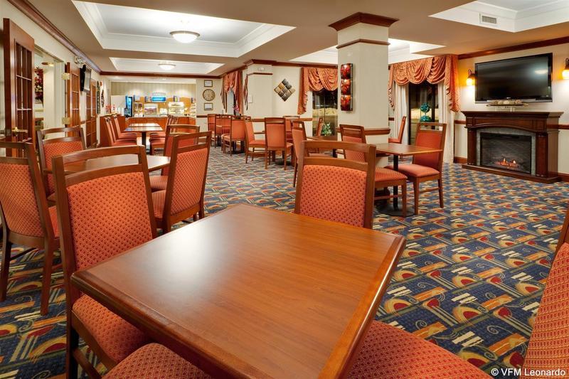 Holiday Inn Express Easton By Ihg Esterno foto